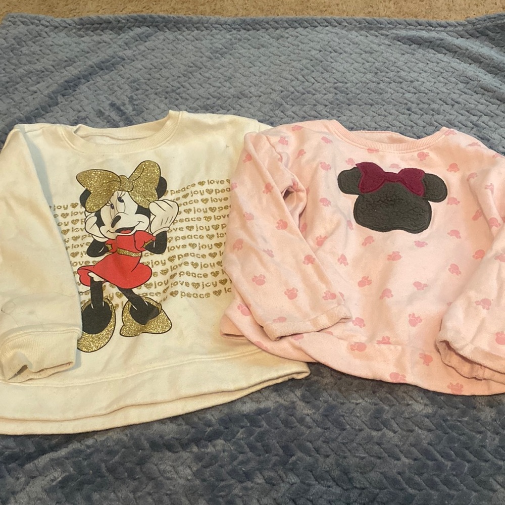 2 Minnie Mouse sweatshirts